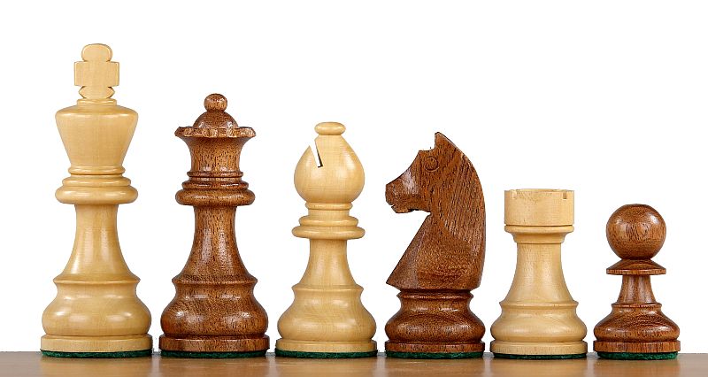 Schachfiguren Akazie & Buchsbaum im German-Knight-Design, König 8,9 cm – Figuren in Reihe